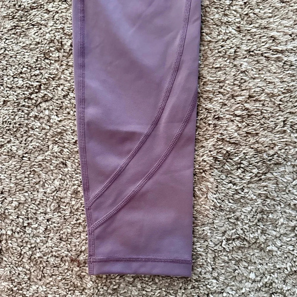 Alphalete Pulse Surge Legging Passive Purple NWOT Size Medium - Picture 6 of 15